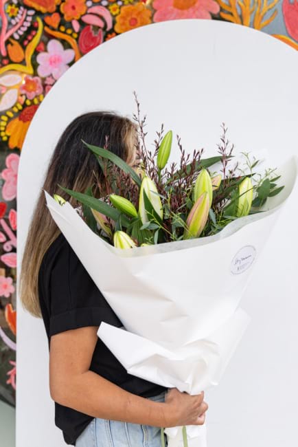 Lily Wrap
